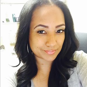 Meet your Posher, Latonya